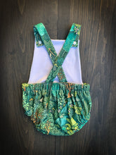 Load image into Gallery viewer, Baby + Toddler Organic Cotton Bubble Romper Playsuit in Emerald Eden
